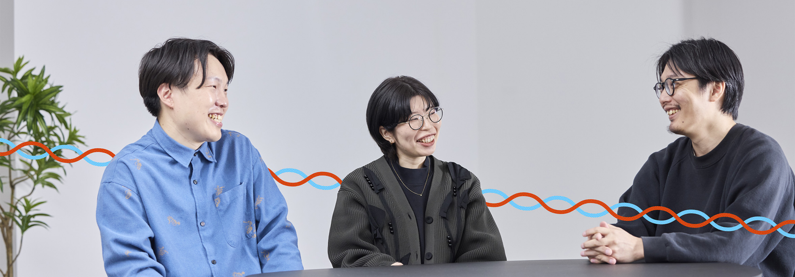 菅原裕美　SUGAWARA YUMI ZERO　DESIGNER　2016年中途入社 安藤瑠花　ANDO RUKA ZERO　DESIGNER　2020年新卒入社